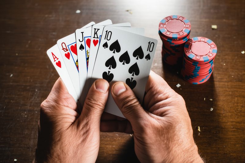 mani carte fiches gioco